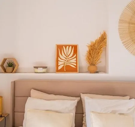 2-room Near Sea, New Fully Equipped *